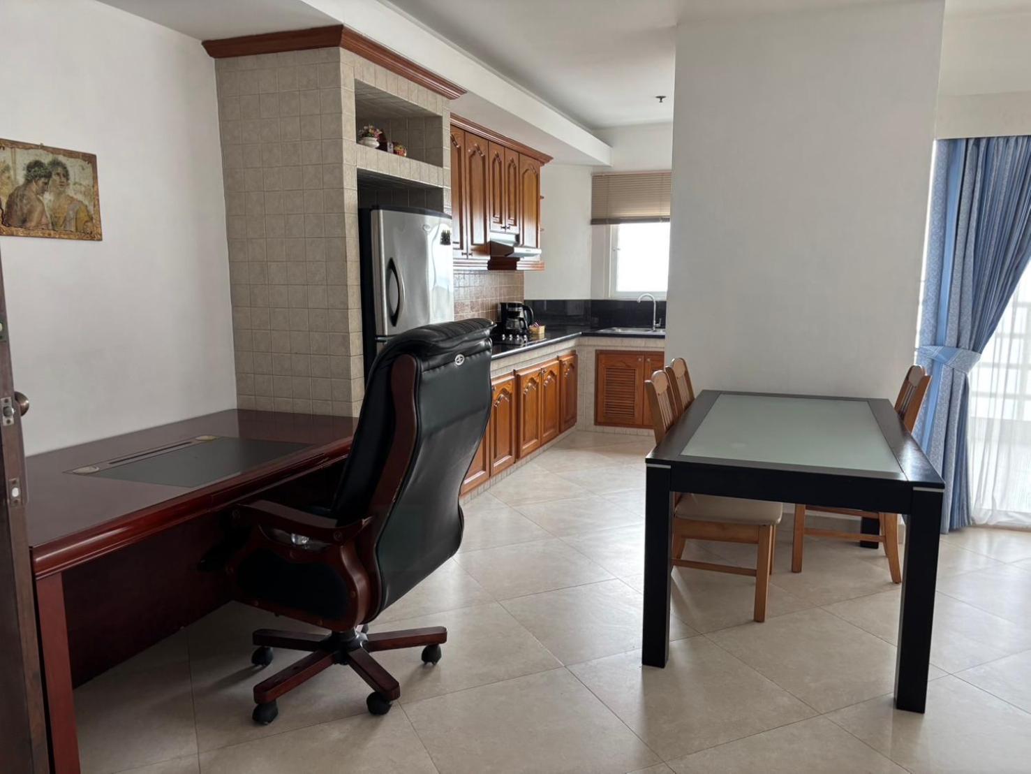 View Talay 6 Pattaya Beach By Anatolia Condo Suite Екстериор снимка